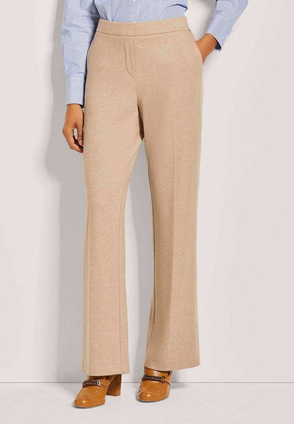 Брюки WEITE BÜGELFALTEN MADELEINE, бежевый
Брюки WEITE BÜGELFALTEN MADELEINE, бежевый