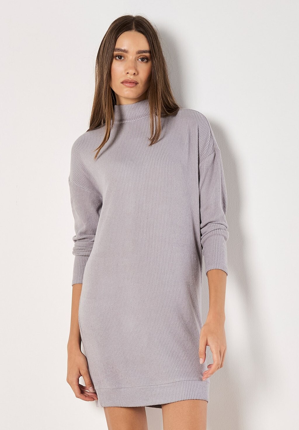 Платье-джемпер Apricot, серый
Платье-джемпер Apricot, серый