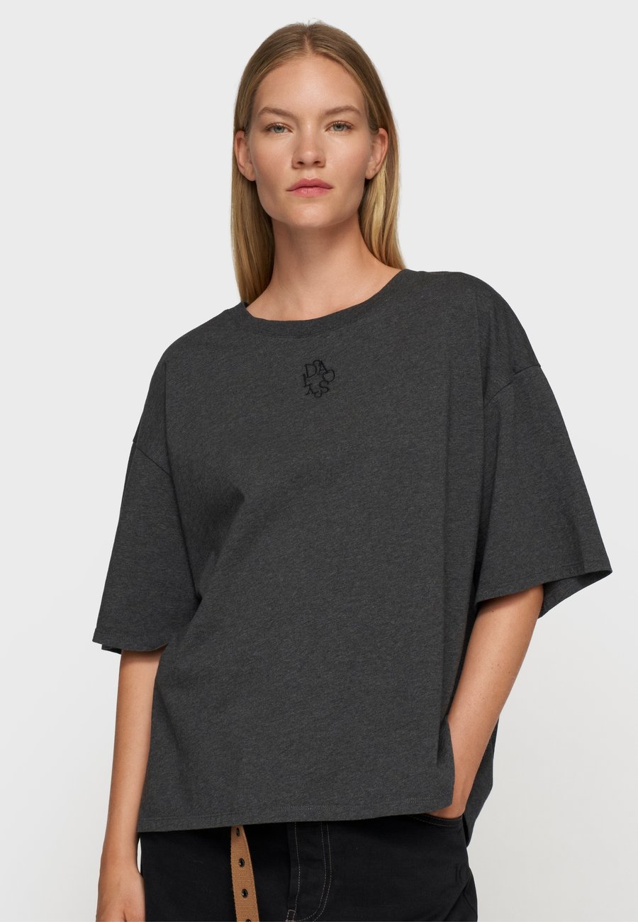 Топ 10DAYS Long sleeved top, Antra Melee/Anthracite
Топ 10DAYS Long sleeved top, Antra Melee/Anthracite