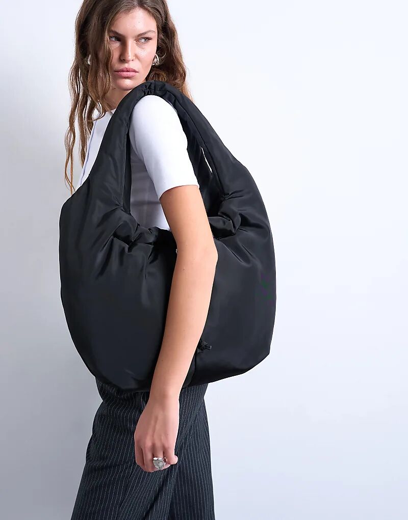 Сумка через плечо Topshop Sia из нейлона со сборками, черного цвета
Сумка через плечо Topshop Sia из нейлона со сборками, черного цвета