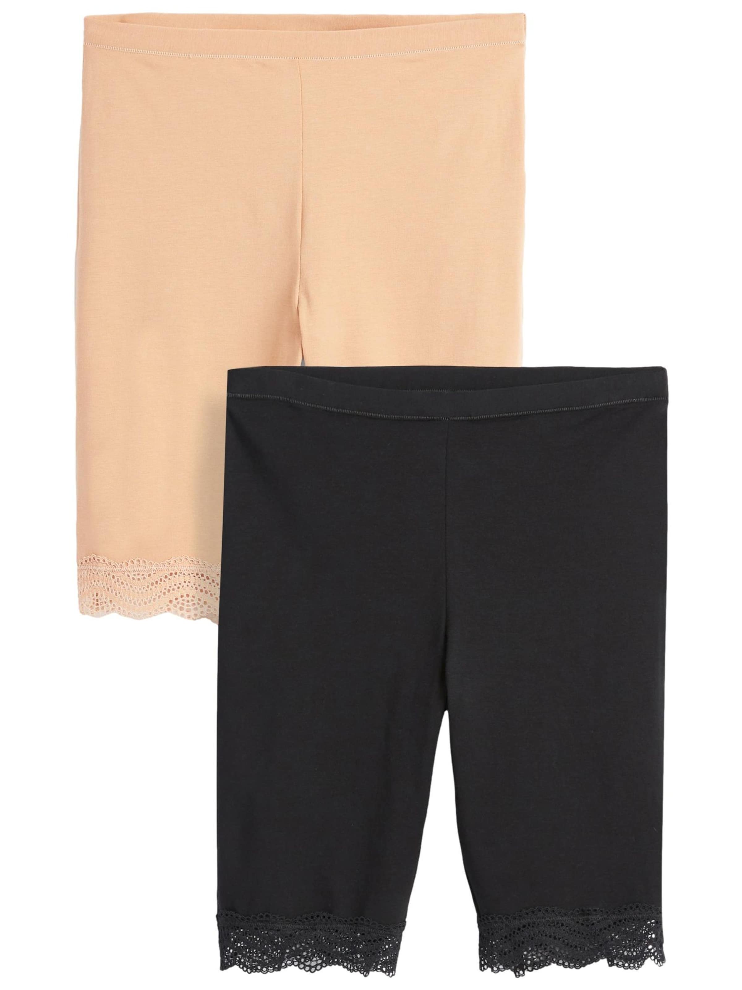 Next Shaping Slip в бежевом и черном цветах
Next Shaping Slip в бежевом и черном цветах