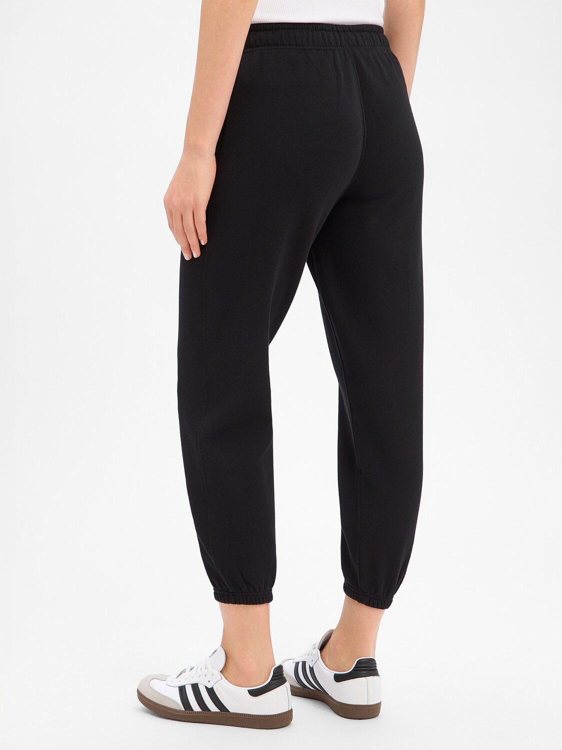 Polo Ralph Lauren Широкие брюки в черном цвете
Polo Ralph Lauren Широкие брюки в черном цвете