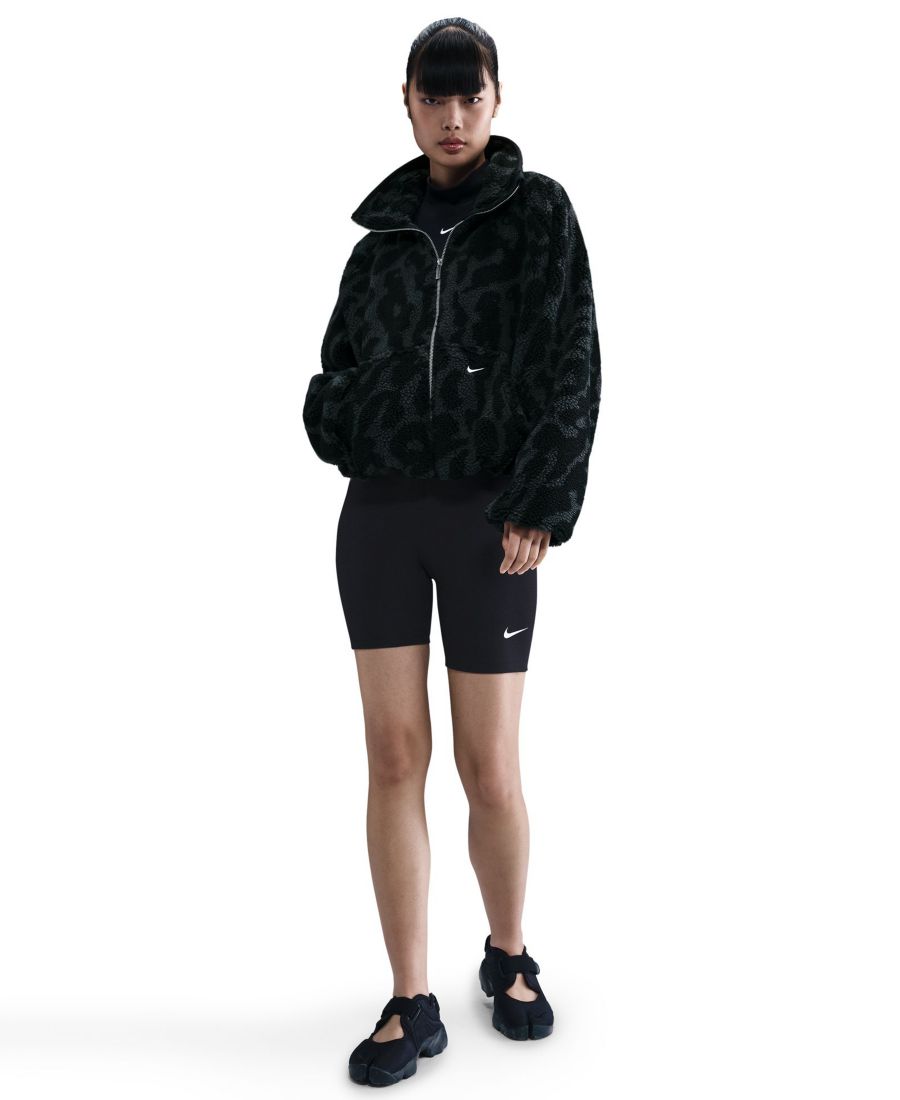 Женская уличная куртка с длинными рукавами и высоким ворсом Nike, Black
Женская уличная куртка с длинными рукавами и высоким ворсом Nike, Black