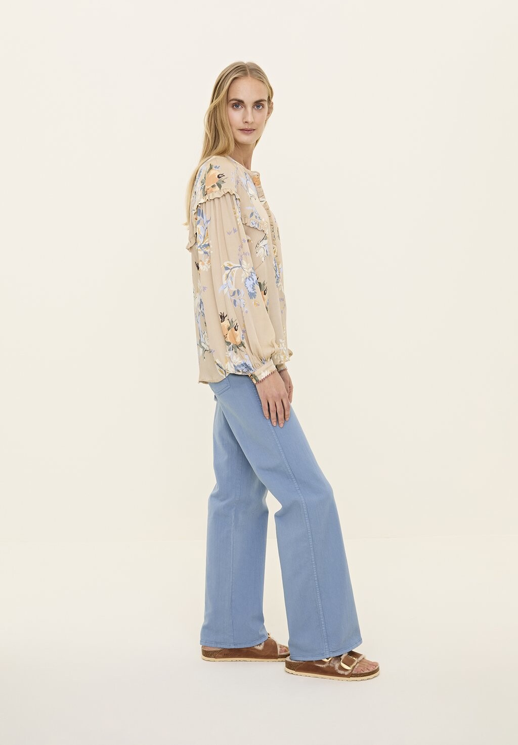 Блуза THE PROM Odd Molly, песочный
Блуза THE PROM Odd Molly, песочный