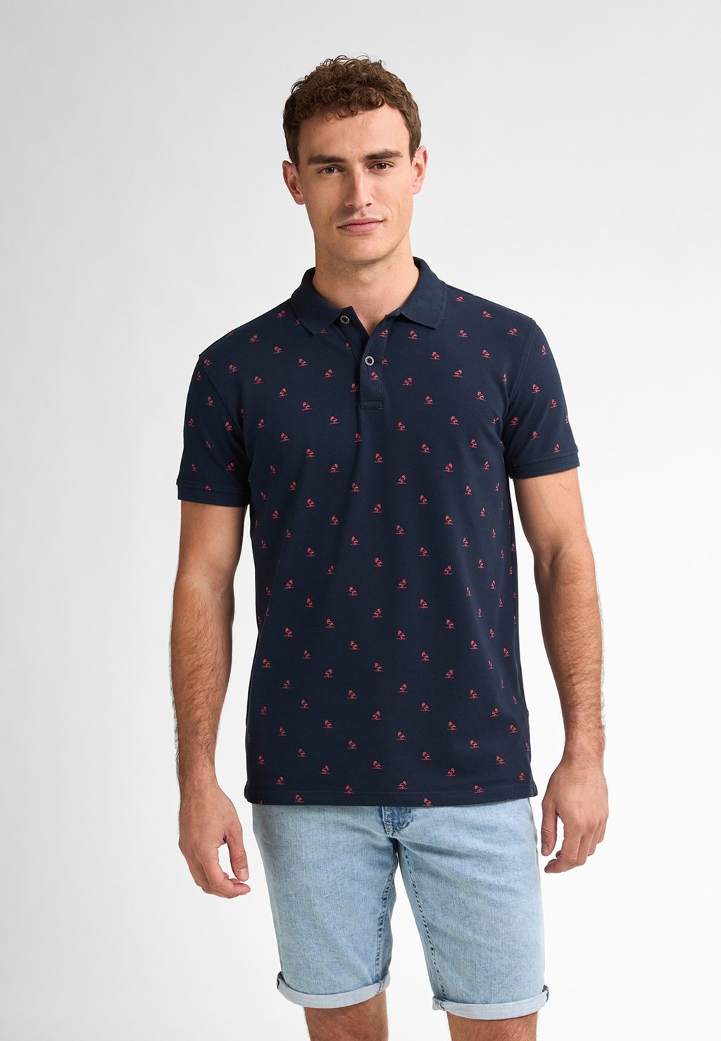 Рубашка поло ALL-OVER PRINT BREEZE Petrol Industries, темно-синий
Рубашка поло ALL-OVER PRINT BREEZE Petrol Industries, темно-синий