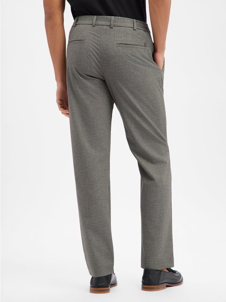 Bugatti Брюки Elio оливкового цвета
Bugatti Брюки Elio оливкового цвета