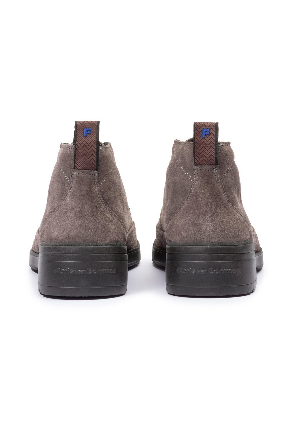 Ботильоны на шнуровке DE VENKER Floris van Bommel, темно-серый
Ботильоны на шнуровке DE VENKER Floris van Bommel, темно-серый