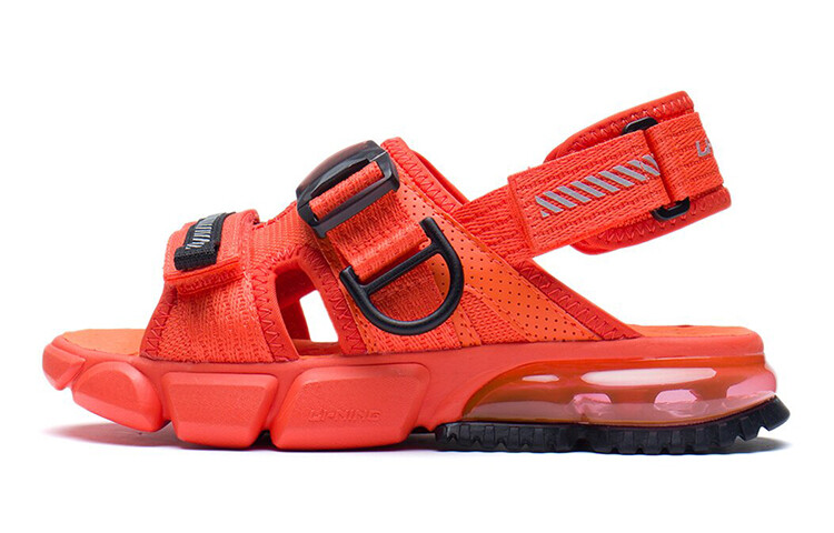 Детские сандалии GS красные Lining Young
Детские сандалии GS красные Lining Young