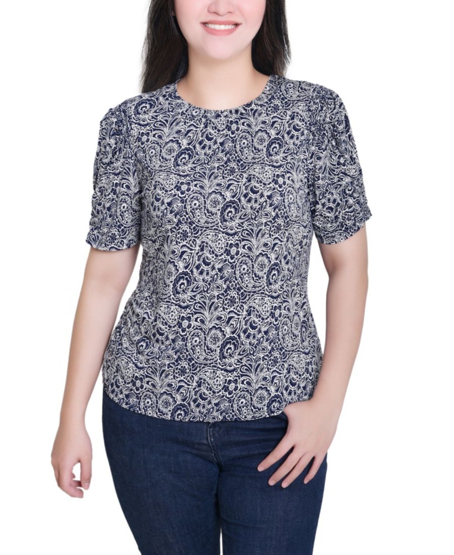 Укороченный топ с коротким рукавом и вырезом-лодочкой NY Collection, Navy Paisley
Укороченный топ с коротким рукавом и вырезом-лодочкой NY Collection, Navy Paisley