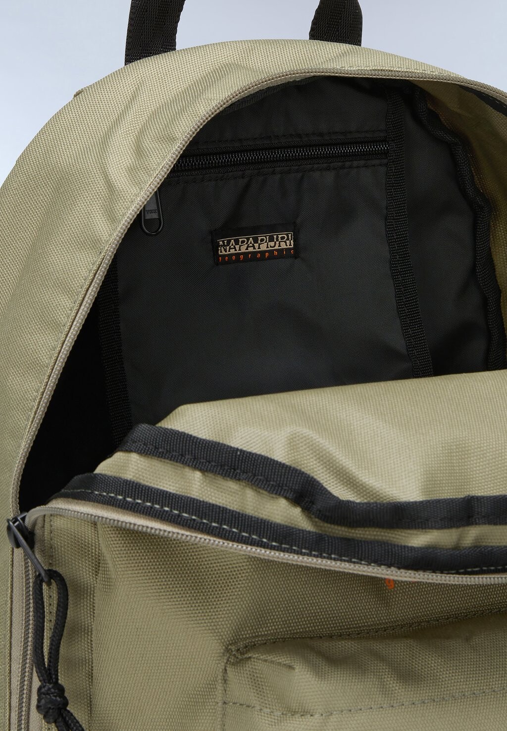 Рюкзак BOUSSINE Napapijri, светло-зеленый
Рюкзак BOUSSINE Napapijri, светло-зеленый