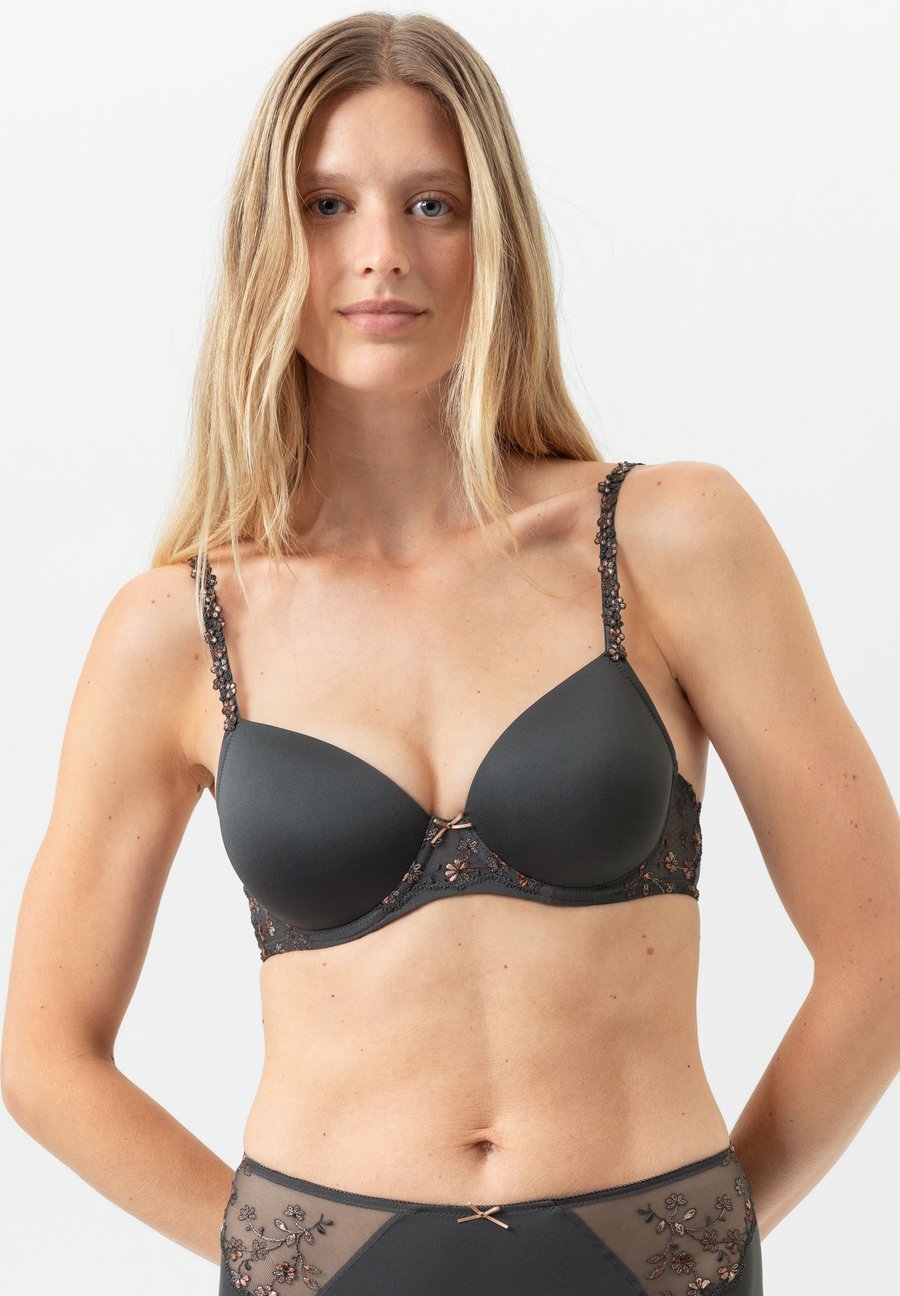Бюстгальтер mey STRETCH SERIE DELIGHTFUL, Thunder Grey/Grey
Бюстгальтер mey STRETCH SERIE DELIGHTFUL, Thunder Grey/Grey