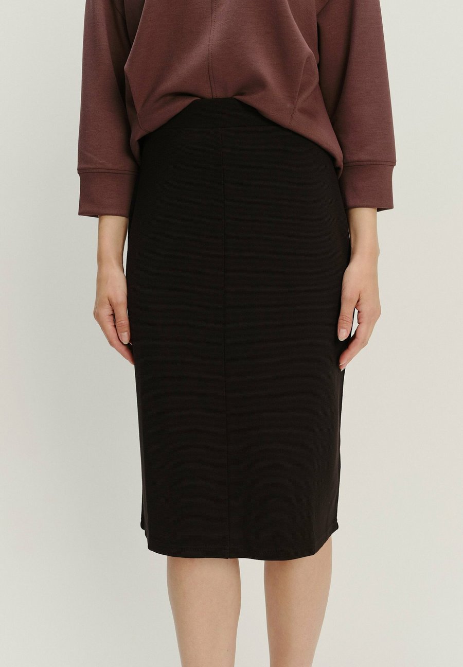Юбка Greenpoint Pencil skirt, Dark Brown
Юбка Greenpoint Pencil skirt, Dark Brown