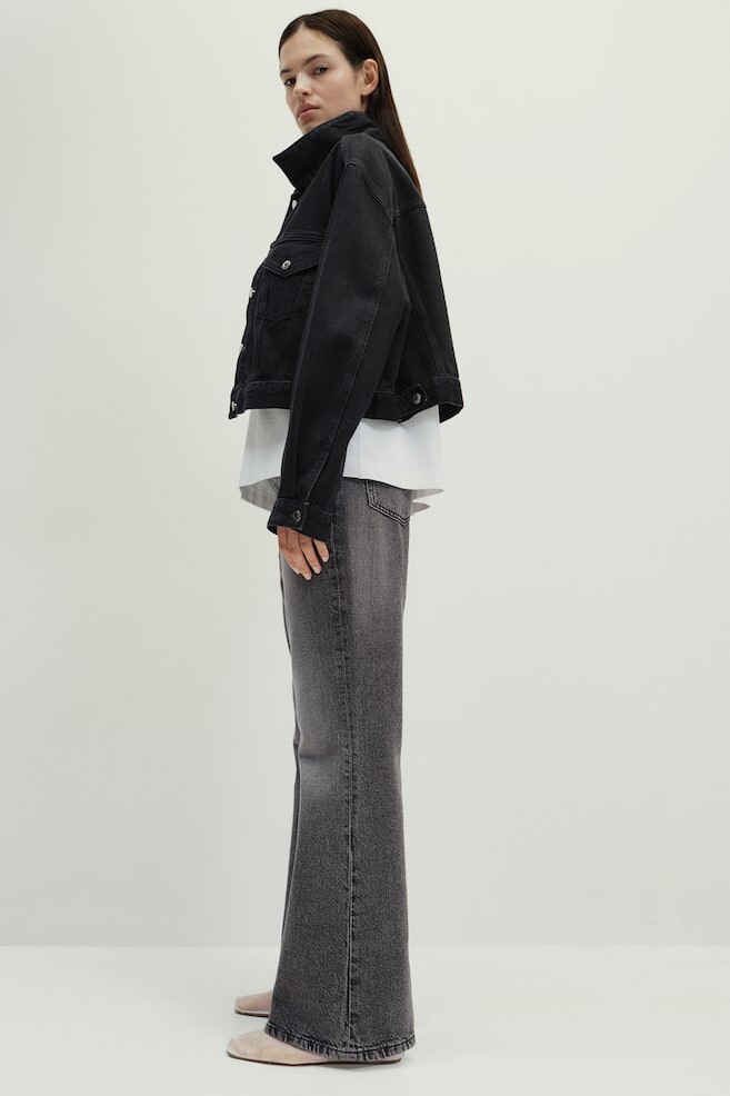 Мешковатые джинсы прямого кроя H&M, серый
Мешковатые джинсы прямого кроя H&M, серый