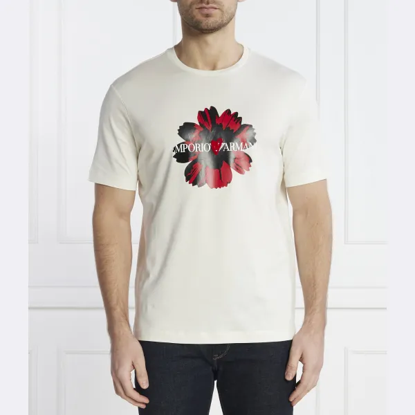 Футболка стандартного кроя Emporio Armani, экрю
Футболка стандартного кроя Emporio Armani, экрю