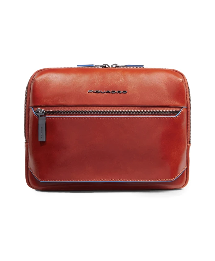 Синяя квадратная сумка через плечо Piquadro, красный
Синяя квадратная сумка через плечо Piquadro, красный