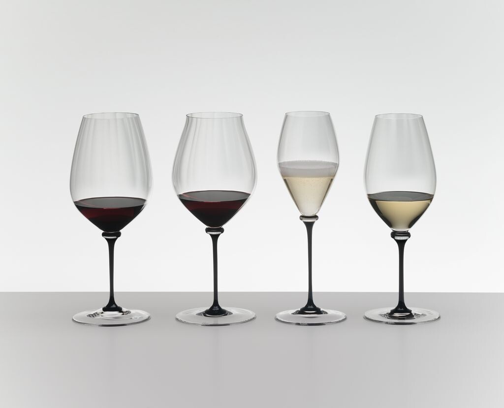 Riedel FATTO A MANO PERFORMANCE Бокал для шампанского (прозрачный) 1 шт. 488400D28
Riedel FATTO A MANO PERFORMANCE Бокал для шампанского (прозрачный) 1 шт. 488400D28