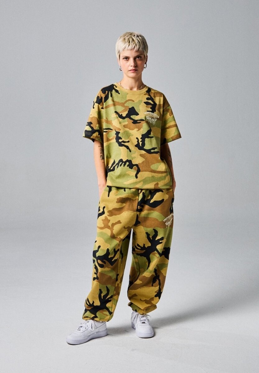 Футболка с принтом FOLLOW THE DOLLAR Grimey, зеленый
Футболка с принтом FOLLOW THE DOLLAR Grimey, зеленый