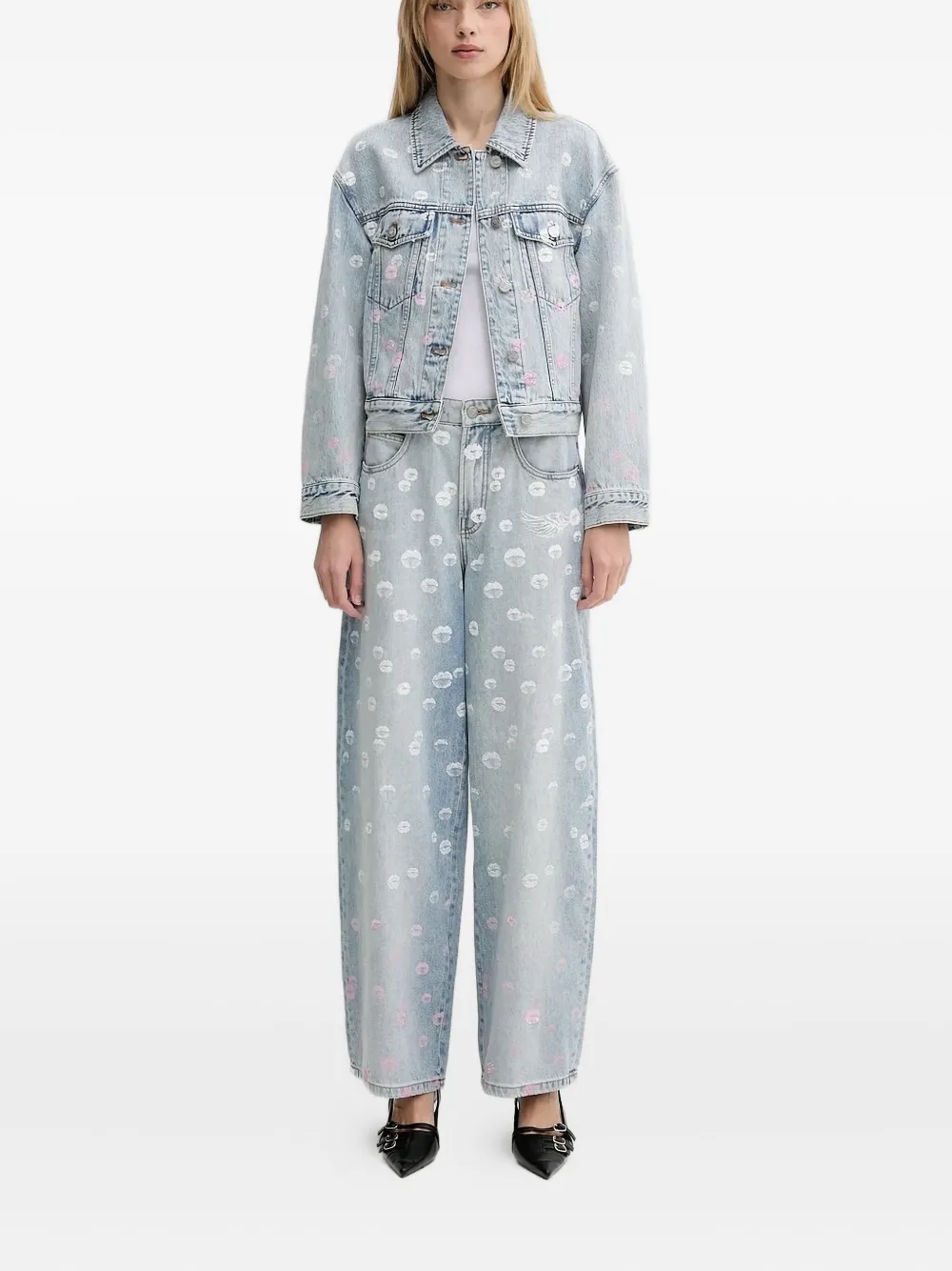 Джинсы с принтом губ и пайетками Miss Sixty, синий
Джинсы с принтом губ и пайетками Miss Sixty, синий