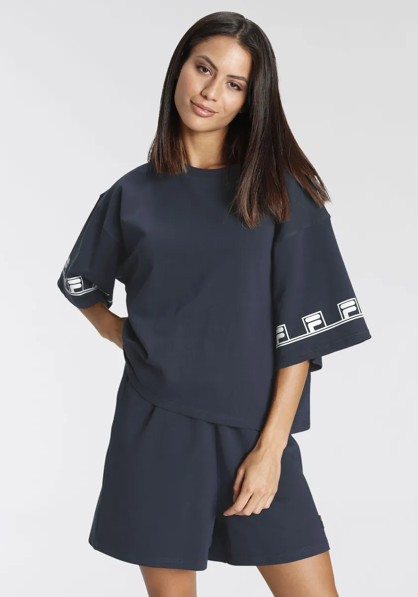 Пижама Fila (комплект, 2 шт.) с деталями логотипа бренда контрастных цветов, цвет морской волны
Пижама Fila (комплект, 2 шт.) с деталями логотипа бренда контрастных цветов, цвет морской волны