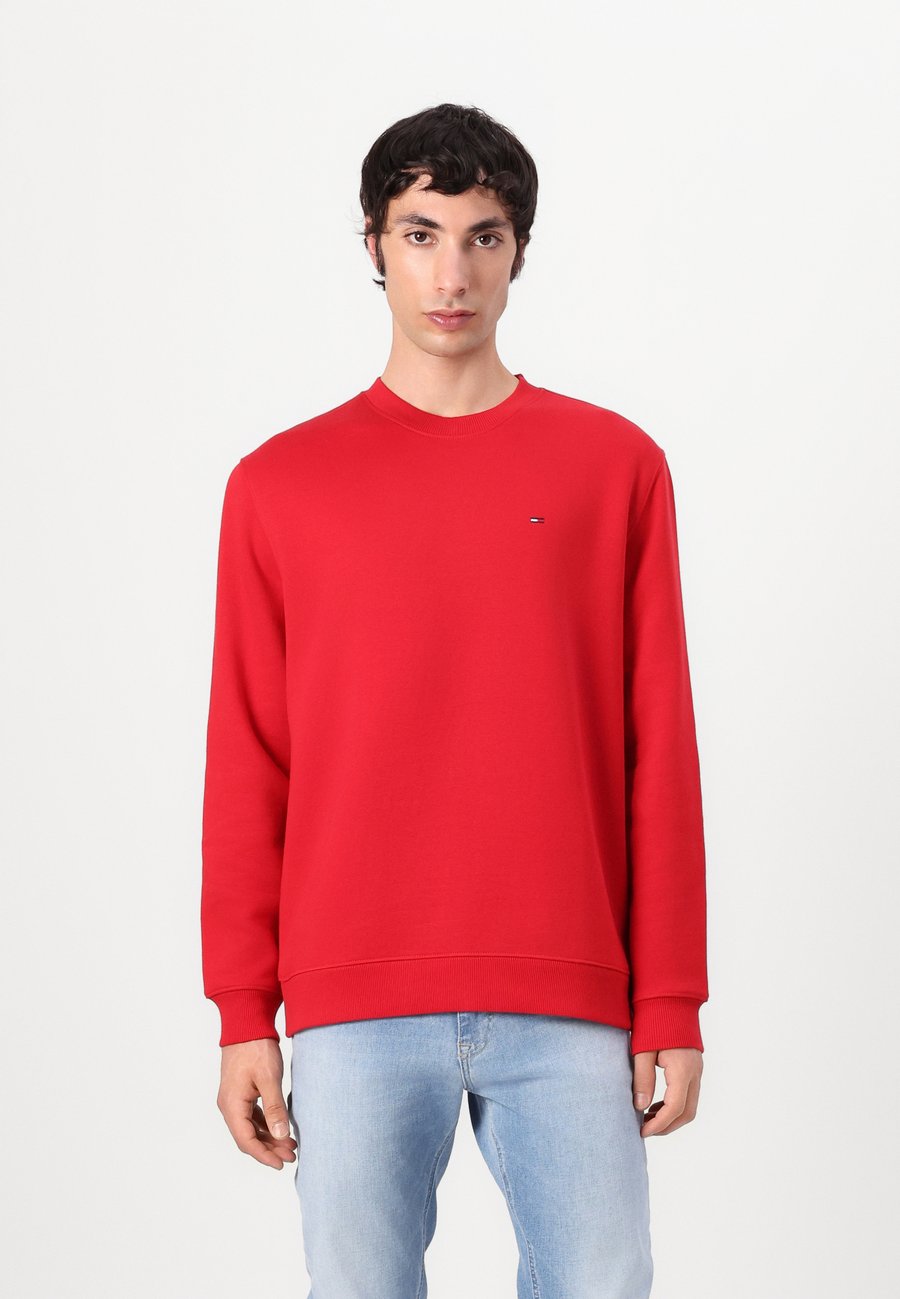 Толстовка Tommy Jeans FLAG CREW, Sapphire Red/Red
Толстовка Tommy Jeans FLAG CREW, Sapphire Red/Red