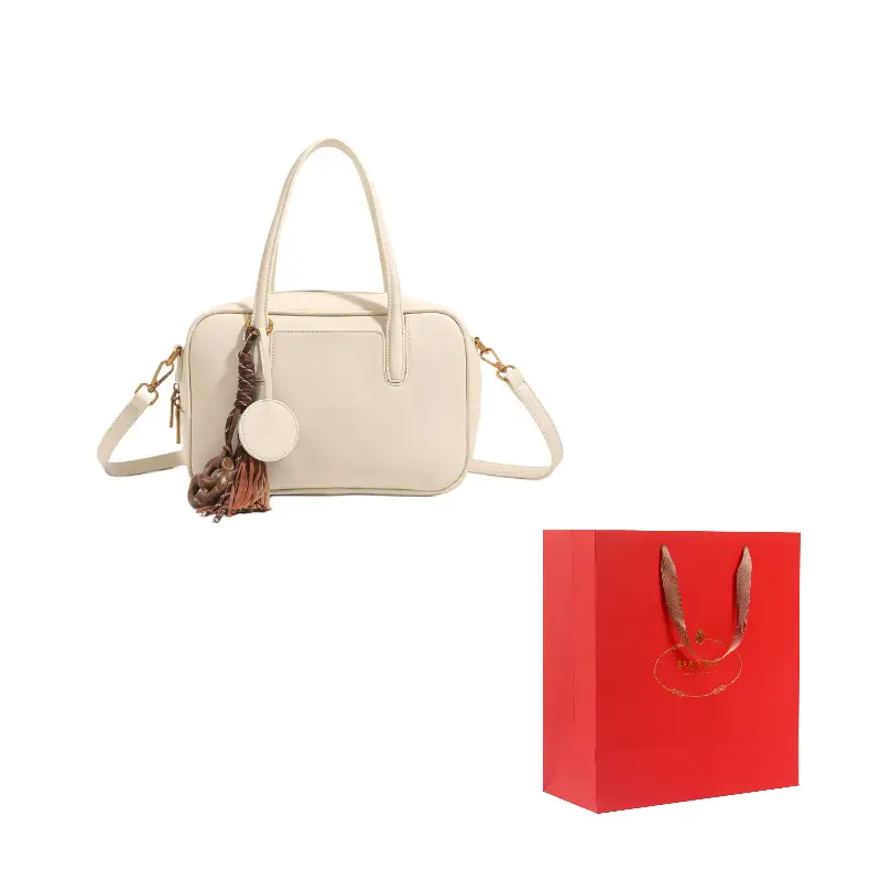 PAYOT Синтетическая кожаная сумка через плечо Women's Burgundy/Brown/Black
PAYOT Синтетическая кожаная сумка через плечо Women's Burgundy/Brown/Black