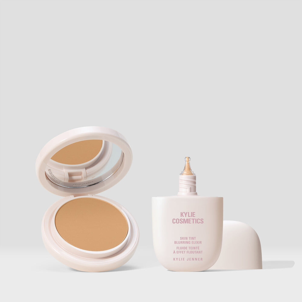 Набор Kylie Cosmetics Natural Blur Powder Foundation & Skin Tint Blurring Elixir Duo, fair with warm neutral undertones/1WN 
Набор Kylie Cosmetics Natural Blur Powder Foundation & Skin Tint Blurring Elixir Duo, fair with warm neutral undertones/1WN
