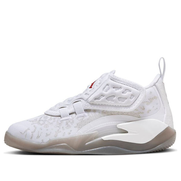 Кроссовки сион 3 Air Jordan, белый
Кроссовки сион 3 Air Jordan, белый