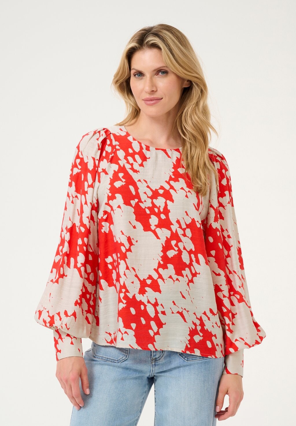 Блуза LOUISE Kaffe, зеленый
Блуза LOUISE Kaffe, зеленый