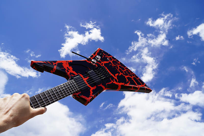 Электрогитара Schecter DIAMOND SERIES BälSäc E-1 FR - Black Orange Crackle 6-String Electric Guitar
Электрогитара Schecter DIAMOND SERIES BälSäc E-1 FR - Black Orange Crackle 6-String Electric Guitar