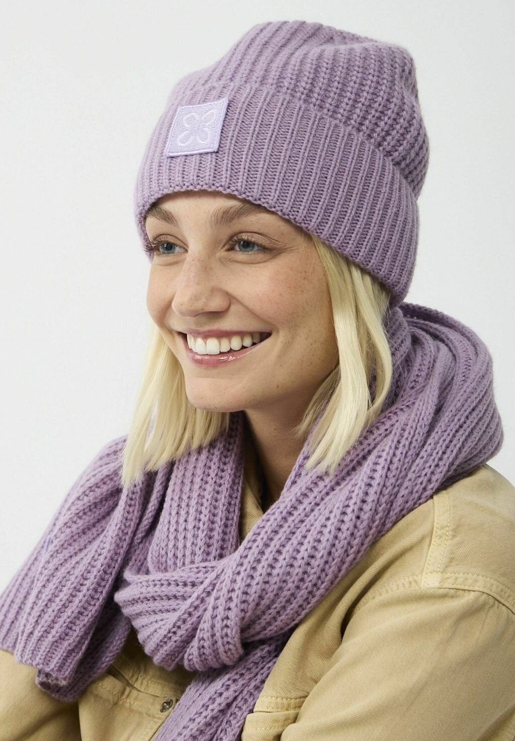 Шапка Codello, фиолетовый
Шапка Codello, фиолетовый