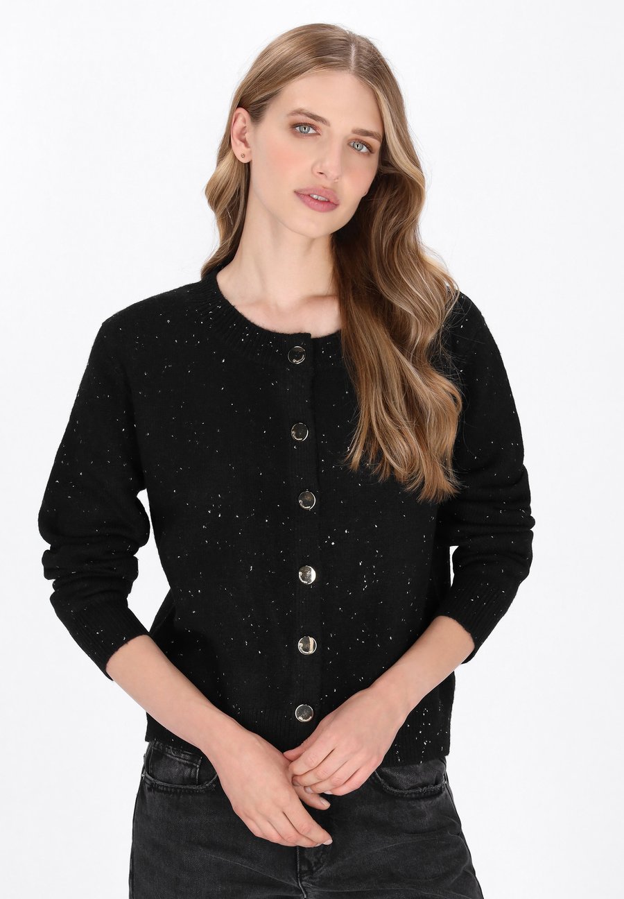 Кардиган DreiMaster Cardigan, Black
Кардиган DreiMaster Cardigan, Black