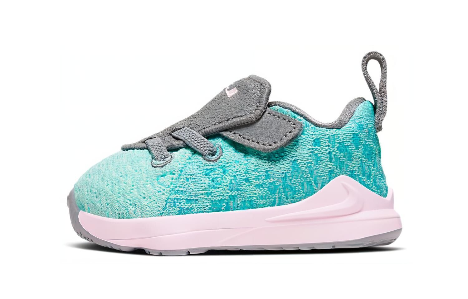 Кроссовки Nike Lebron 17 для малышей TD
Кроссовки Nike Lebron 17 для малышей TD