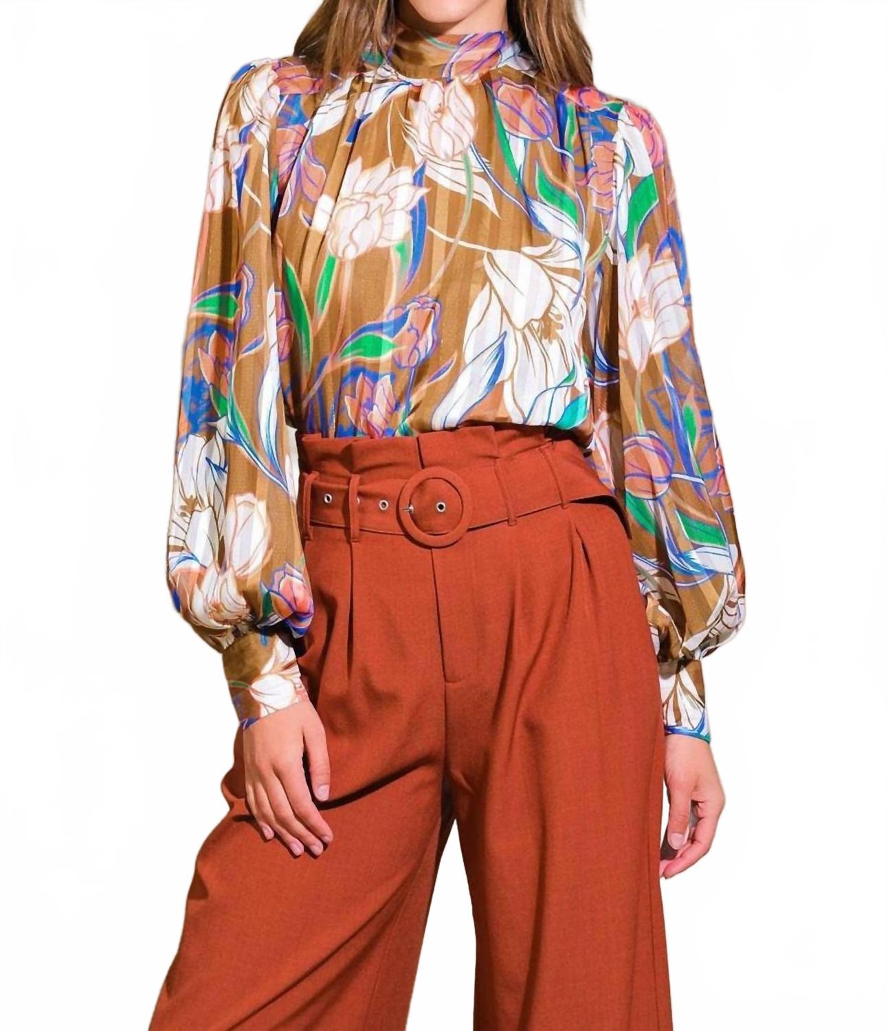 Ретро блузка с бантом на воротнике в коричневом цвете FLYING TOMATO
Ретро блузка с бантом на воротнике в коричневом цвете FLYING TOMATO