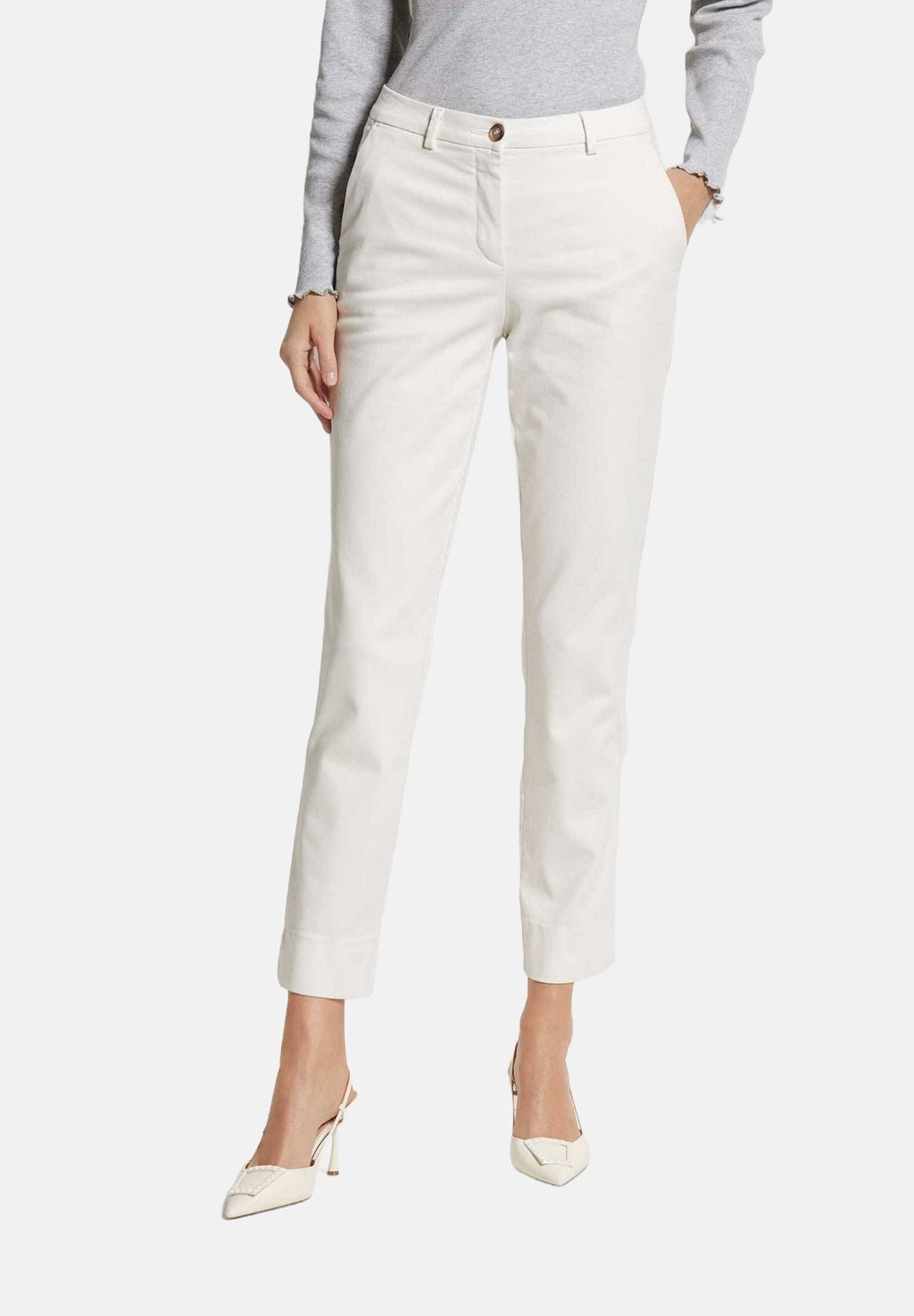 Чиносы MIT GEPFLEGTER NOTE MADELEINE, белый
Чиносы MIT GEPFLEGTER NOTE MADELEINE, белый