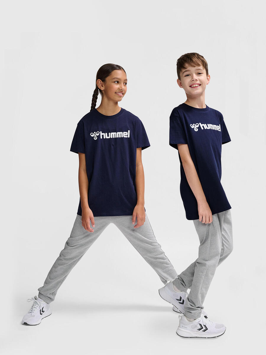 Футболка Hmlgo Lifestyle Kids HUMMEL
Футболка Hmlgo Lifestyle Kids HUMMEL