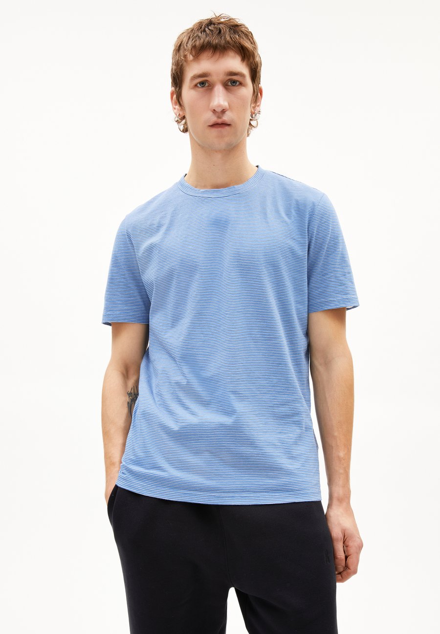 Футболка ARMEDANGELS JAMES STRUCTURE NEW, Pure-Dark Morning/Blue, Синий, Футболка ARMEDANGELS JAMES STRUCTURE NEW, Pure-Dark Morning/Blue
Футболка ARMEDANGELS JAMES STRUCTURE NEW, Pure-Dark Morning/Blue, Синий, Футболка ARMEDANGELS JAMES STRUCTURE NEW, Pure-Dark Morning/Blue