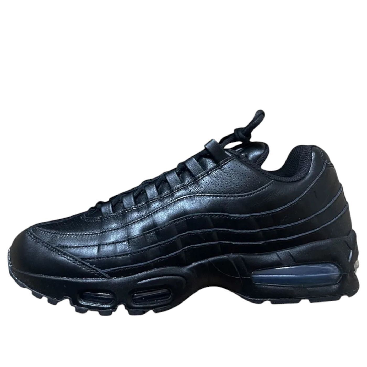 Кроссовки Nike Air Max 95 'Triple Black'
Кроссовки Nike Air Max 95 'Triple Black'