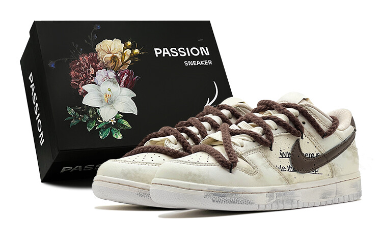 Кроссовки Nike Dunk Skateboarding Shoes Men Low-top Beige, коричневый
Кроссовки Nike Dunk Skateboarding Shoes Men Low-top Beige, коричневый