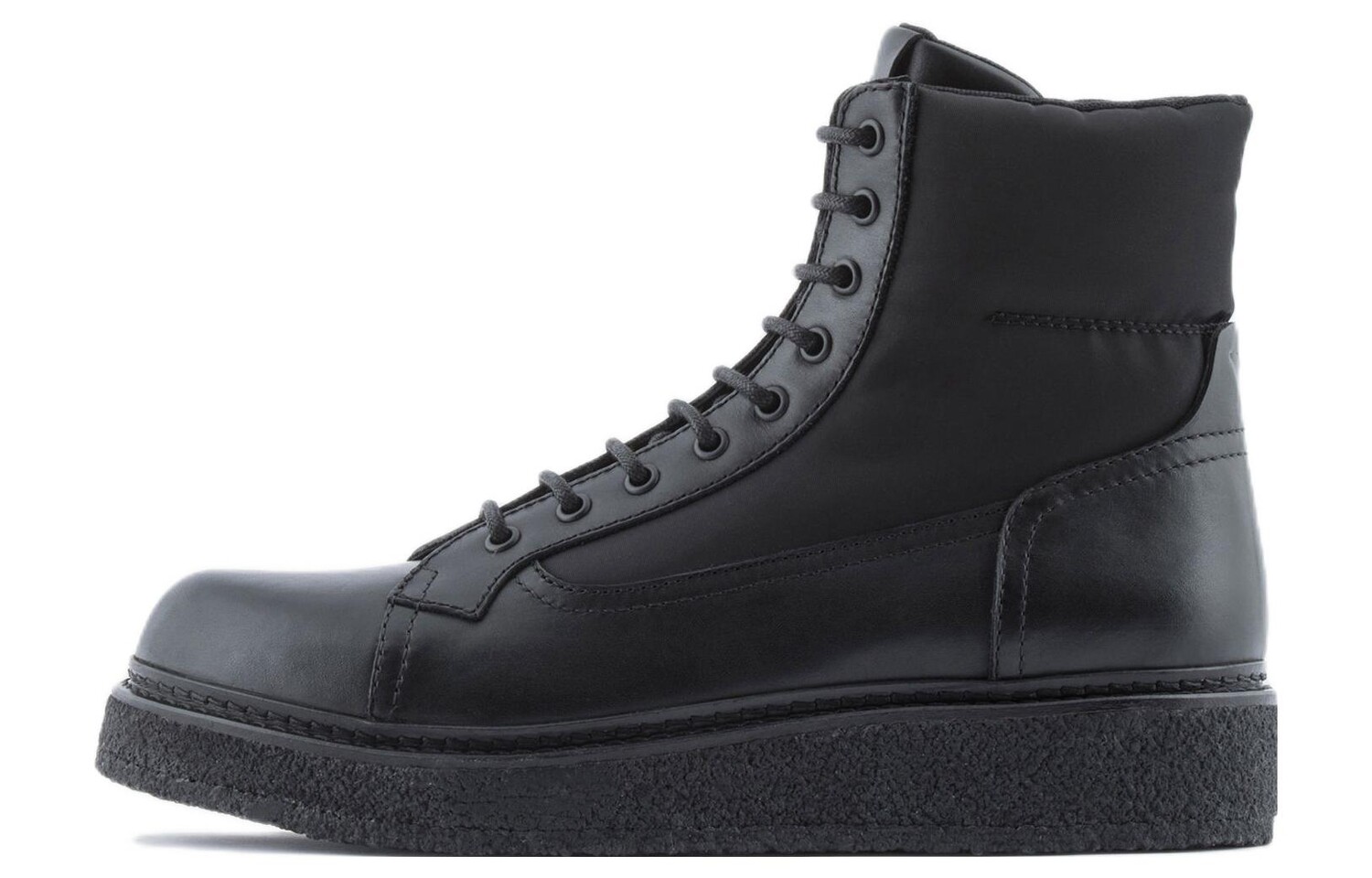 Ботильоны мужские Emporio Armani
Ботильоны мужские Emporio Armani