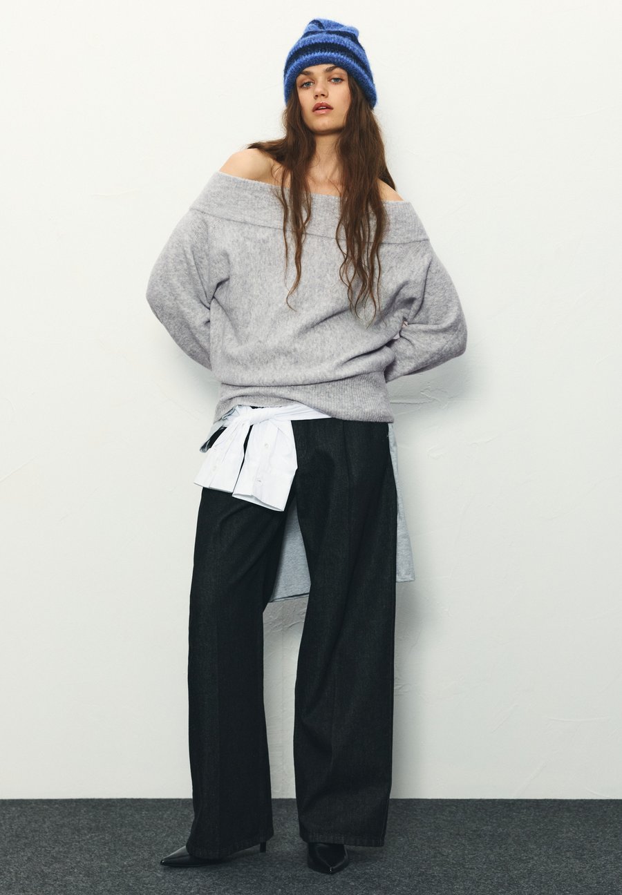 Джемпер PULL&BEAR ASYMMETRIC SOFT, Light Grey
Джемпер PULL&BEAR ASYMMETRIC SOFT, Light Grey