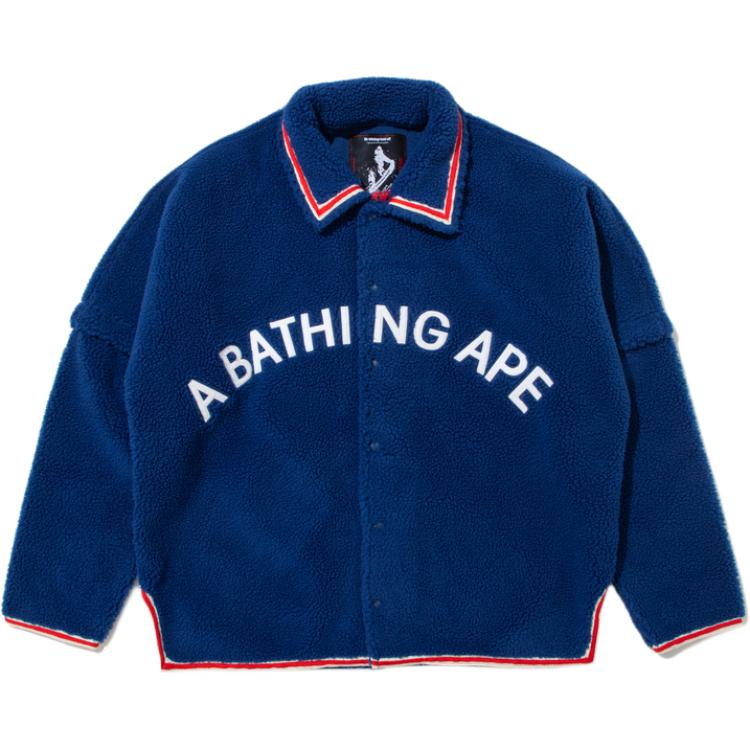 Kazuki Kuraishi Kazuki Kuraishi FW25 Куртки и пальто для мужчин A BATHING APE, синий
Kazuki Kuraishi Kazuki Kuraishi FW25 Куртки и пальто для мужчин A BATHING APE, синий