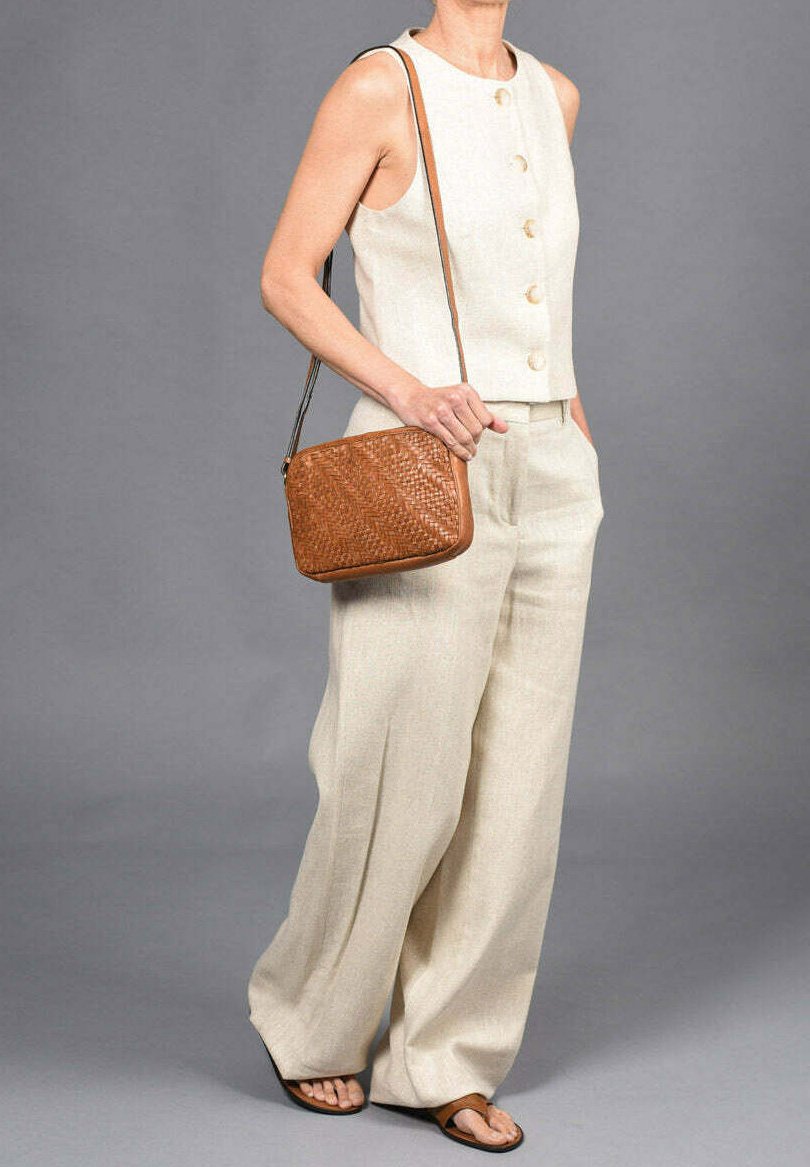 Сумка кросс-боди The Bagging Co PLAIT, Cuir/Brown
Сумка кросс-боди The Bagging Co PLAIT, Cuir/Brown