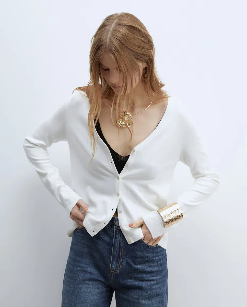 Базовый кардиган Sfera, белый 
Базовый кардиган Sfera, белый