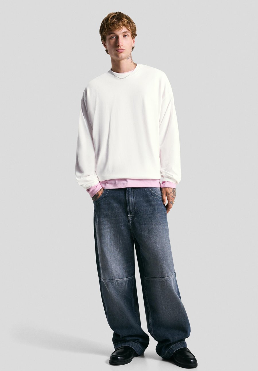 Топ Bershka LONG SLEEVE BOXY FIT, White
Топ Bershka LONG SLEEVE BOXY FIT, White
