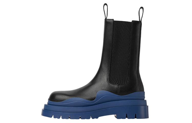 Мужские ботинки челси Bottega Veneta Tire, черный/синий
Мужские ботинки челси Bottega Veneta Tire, черный/синий