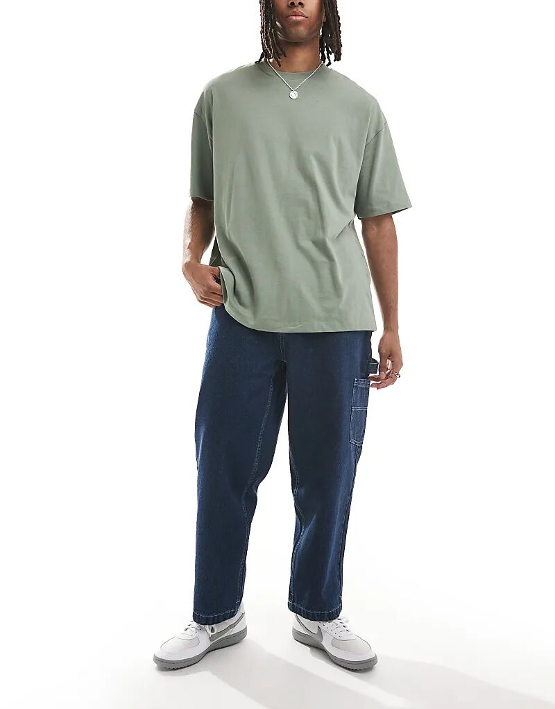 Джинсы-карпентер Santa Cruz мешковатого кроя темно-синего цвета с контрастной строчкой
Джинсы-карпентер Santa Cruz мешковатого кроя темно-синего цвета с контрастной строчкой