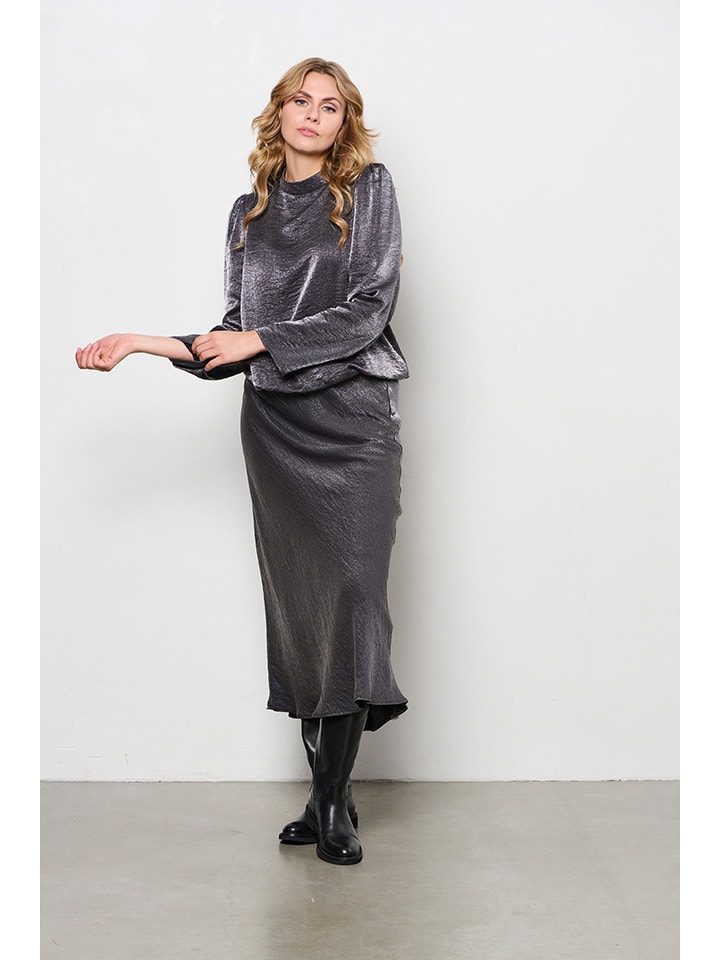 Блузка &Co Woman, серебряный
Блузка &Co Woman, серебряный