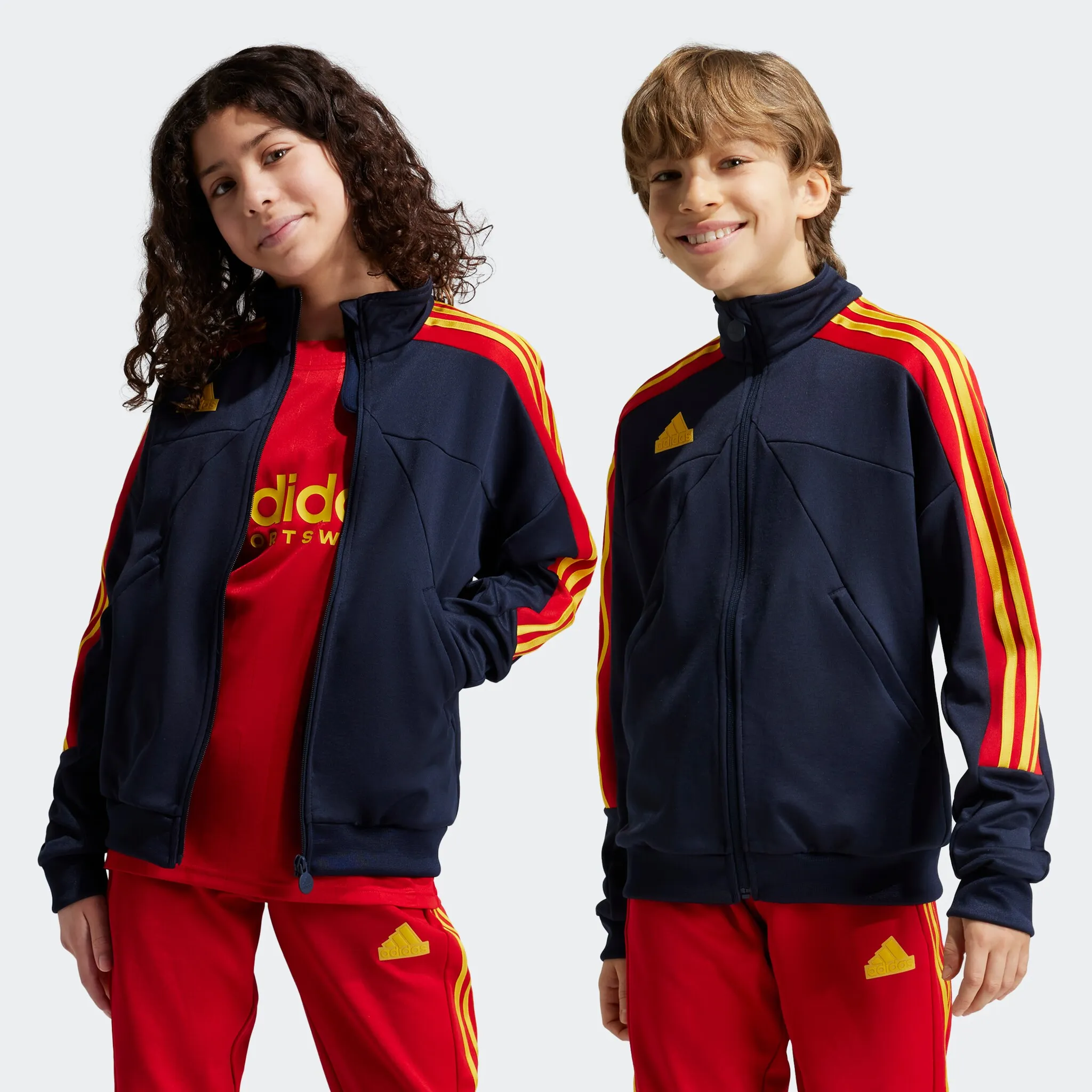 Спортивная куртка Adidas Sportswear "J NP TTOP", цвет Legend Ink / Better Scarlet / Bold Gold
Спортивная куртка Adidas Sportswear "J NP TTOP", цвет Legend Ink / Better Scarlet / Bold Gold