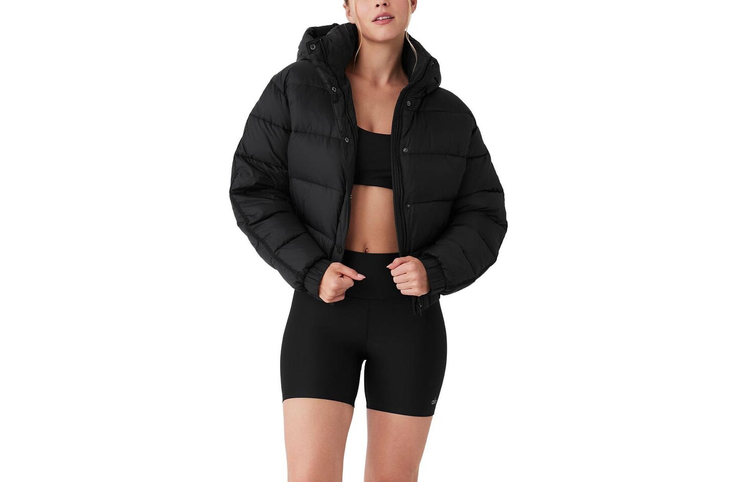 Куртка женская Alo Yoga, черный
Куртка женская Alo Yoga, черный