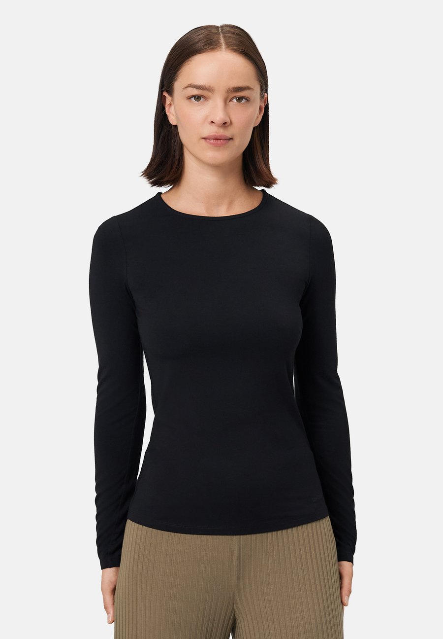 Топ Les Lunes SAAGE WARM THERMO, Schwarz/Black
Топ Les Lunes SAAGE WARM THERMO, Schwarz/Black